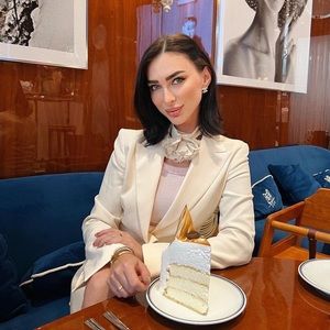 RARE!!! GORGEOUS ZARA NWT Floral Flower Scarf Choker